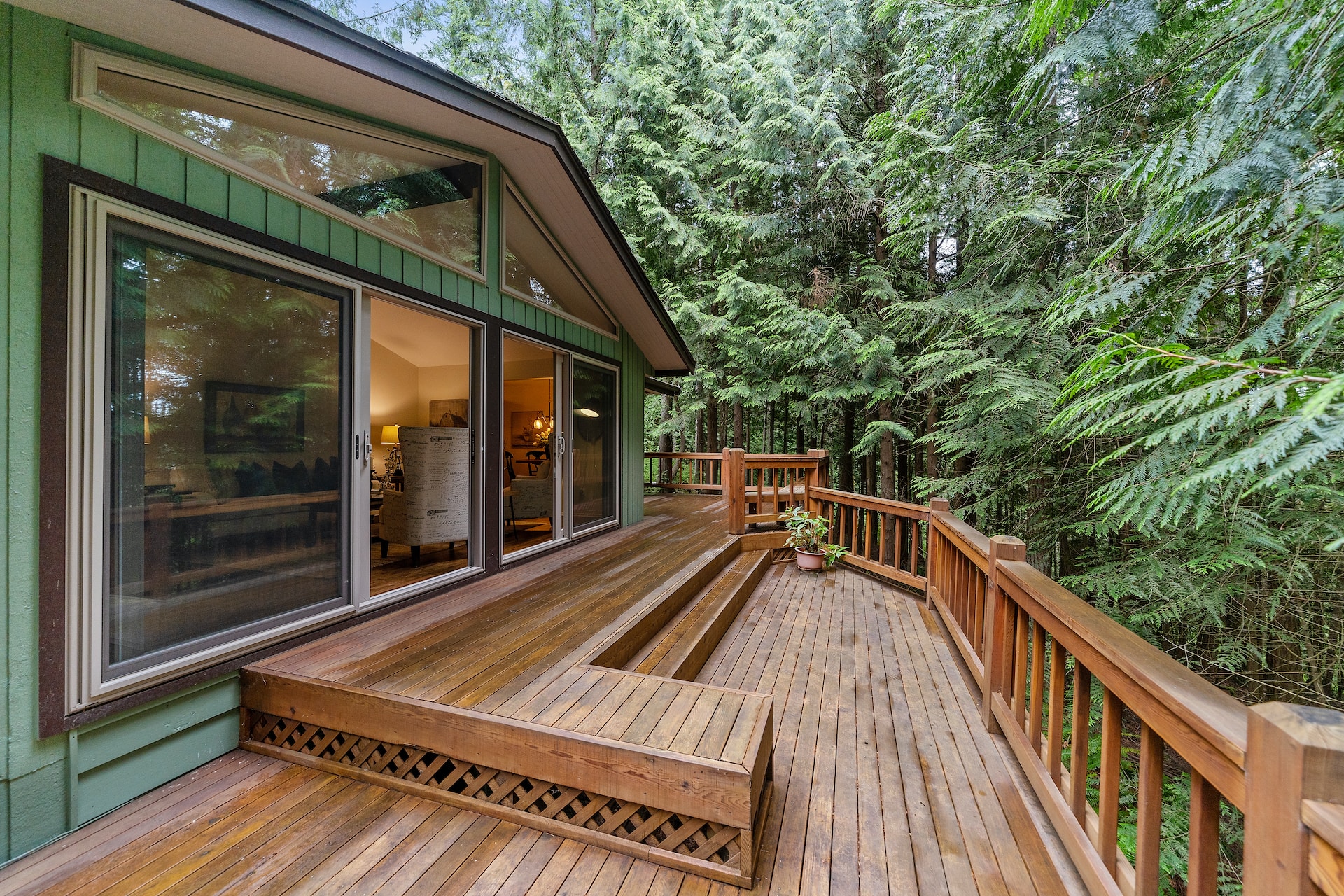 How to Choose the Right Deck Installation Services for Your Home